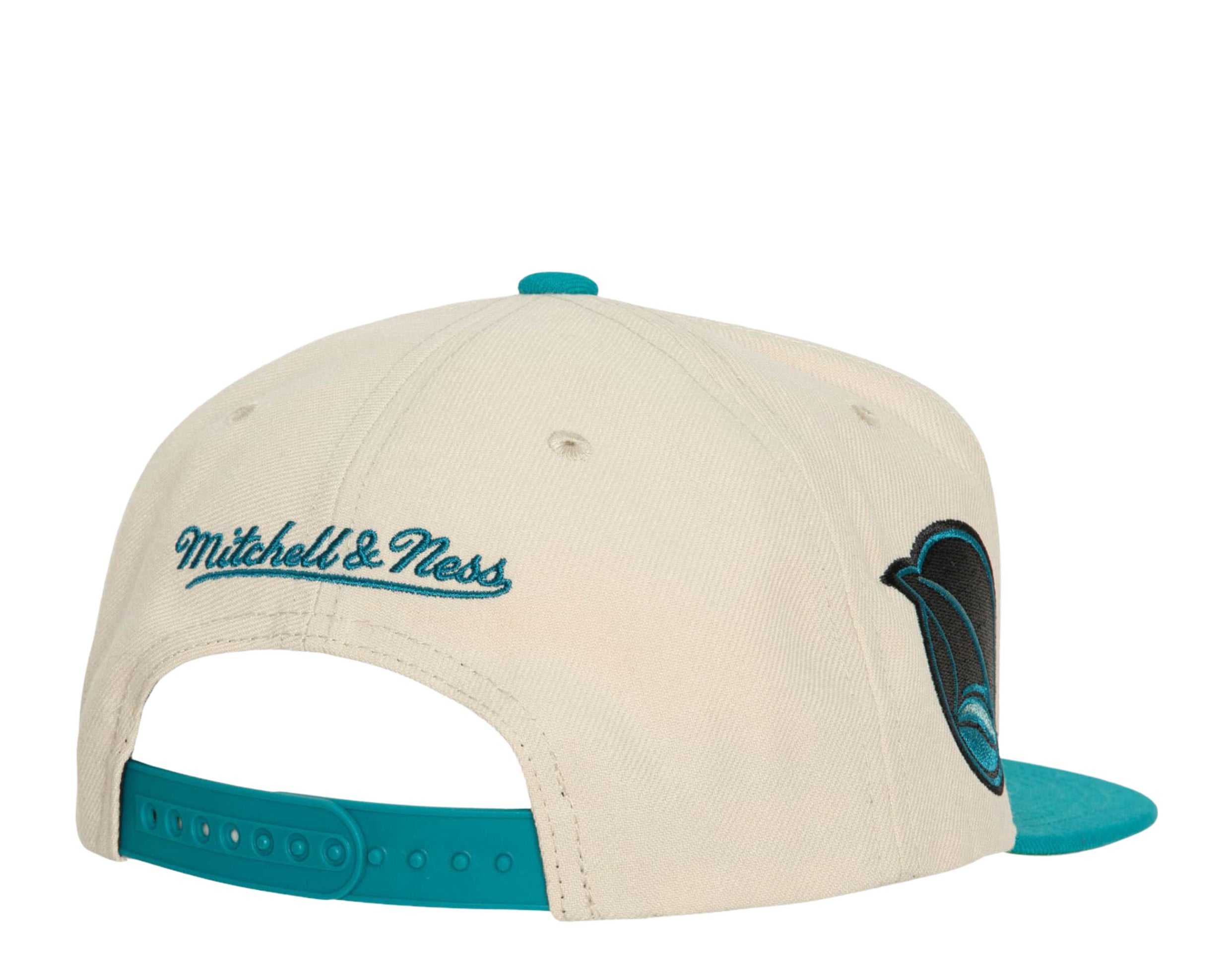 San Jose Sharks NHL Vintage Off-White Snapback Hat