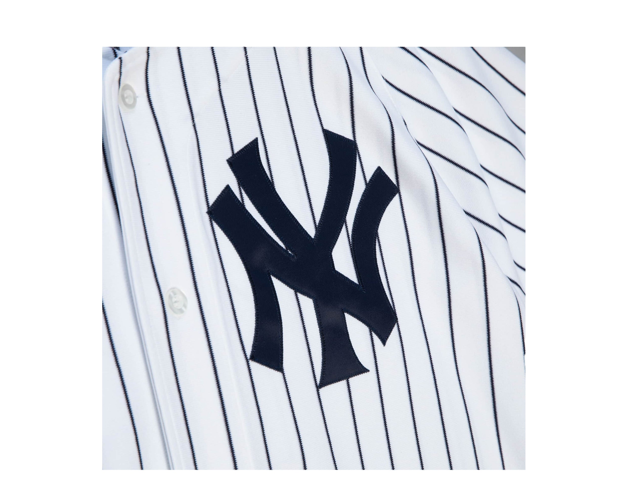 Mitchell & Ness Authentic Derek Jeter New York Yankees Home 1997 Jersey