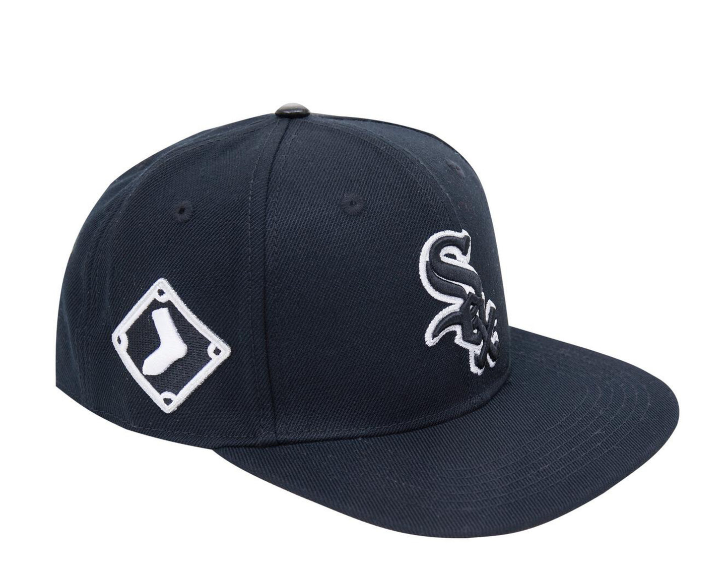 Pro Standard MLB Chicago White Sox Team Logo Snapback Hat W/ Pink Undervisor