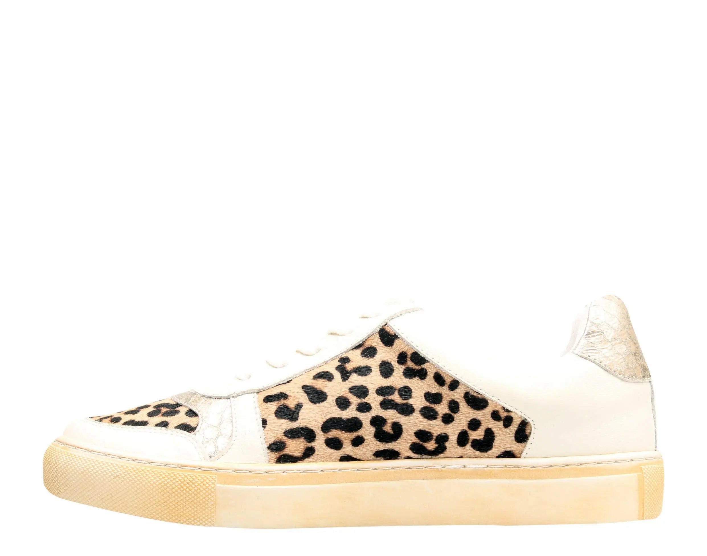 Chocolat Blu Neza Women's Casual Sneaker.