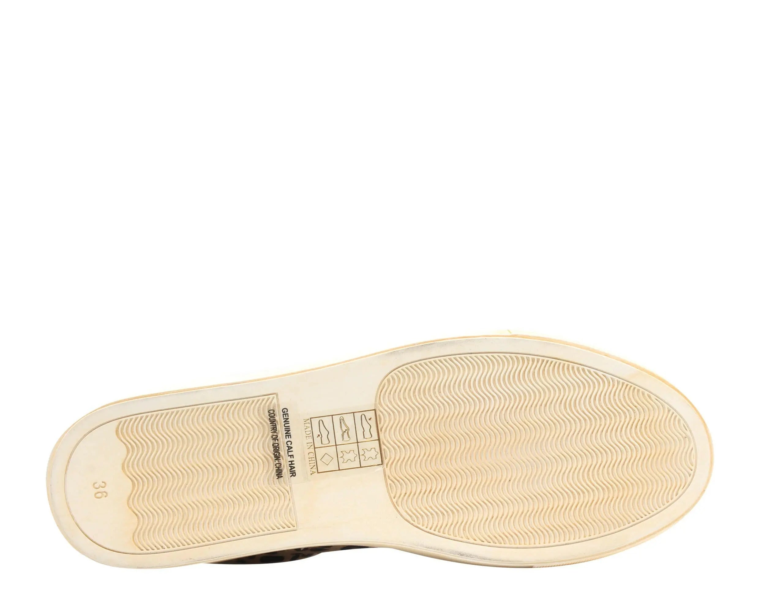 Chocolat Blu Neza Women's Casual Sneaker.